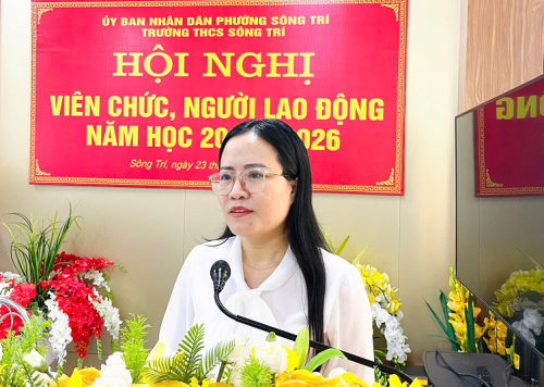Trường THCS Sông Trí tổ chức Hội nghị viên chức, người lao động năm học 2025-2026