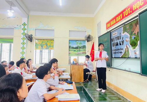 Trường THCS Sông Trí tổ chức chuyên đề Sinh hoạt chuyên môn theo nghiên cứu bài học